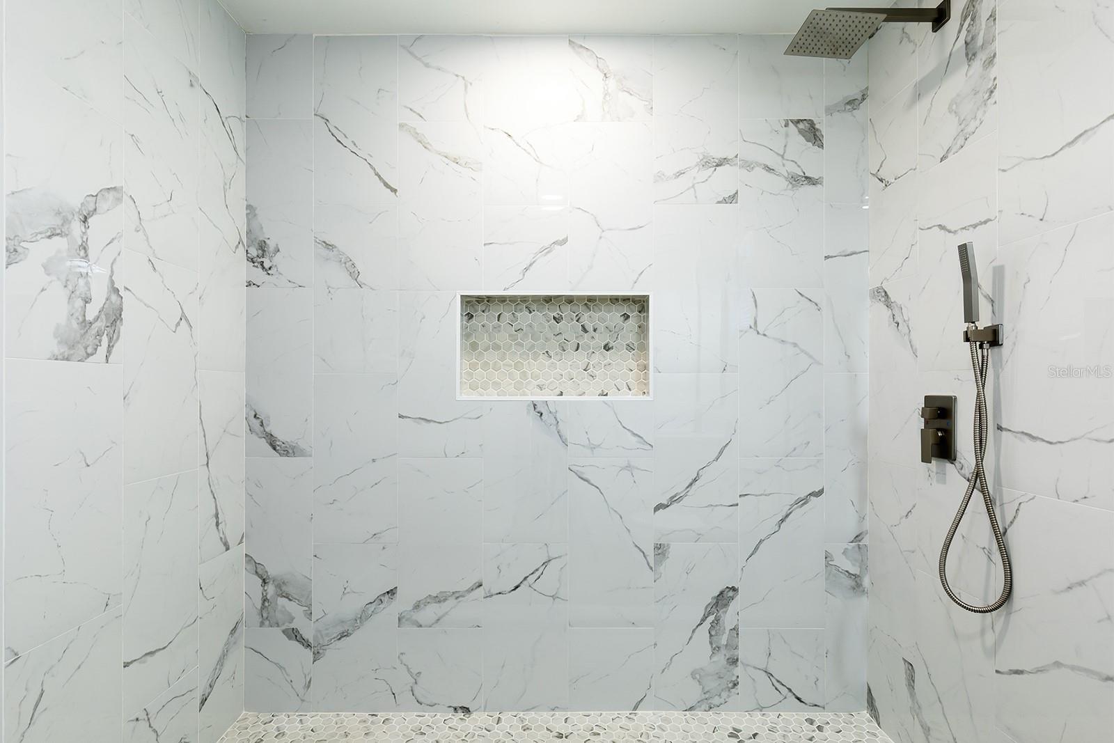 VALEVIEW - Residential