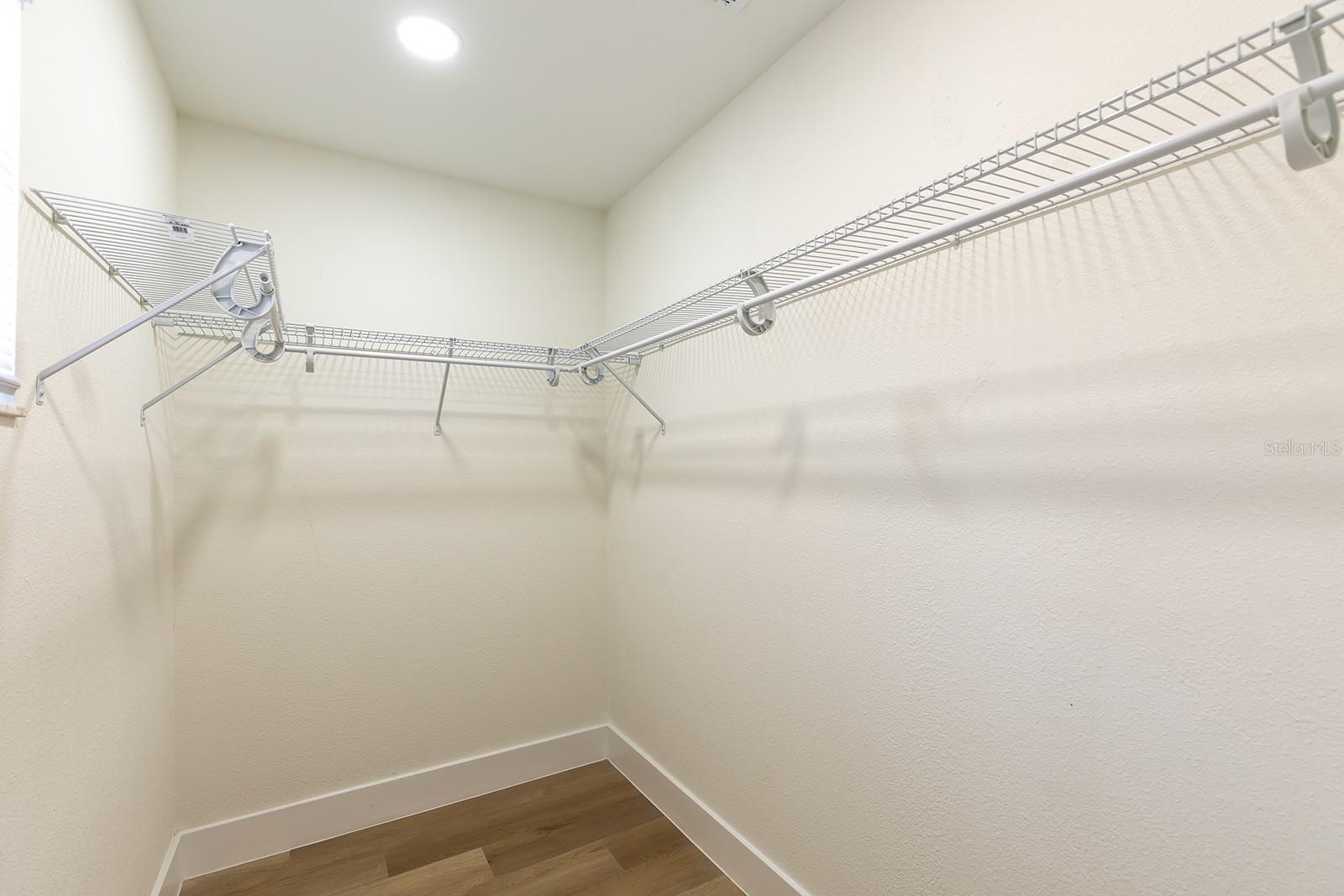 VALEVIEW - Residential