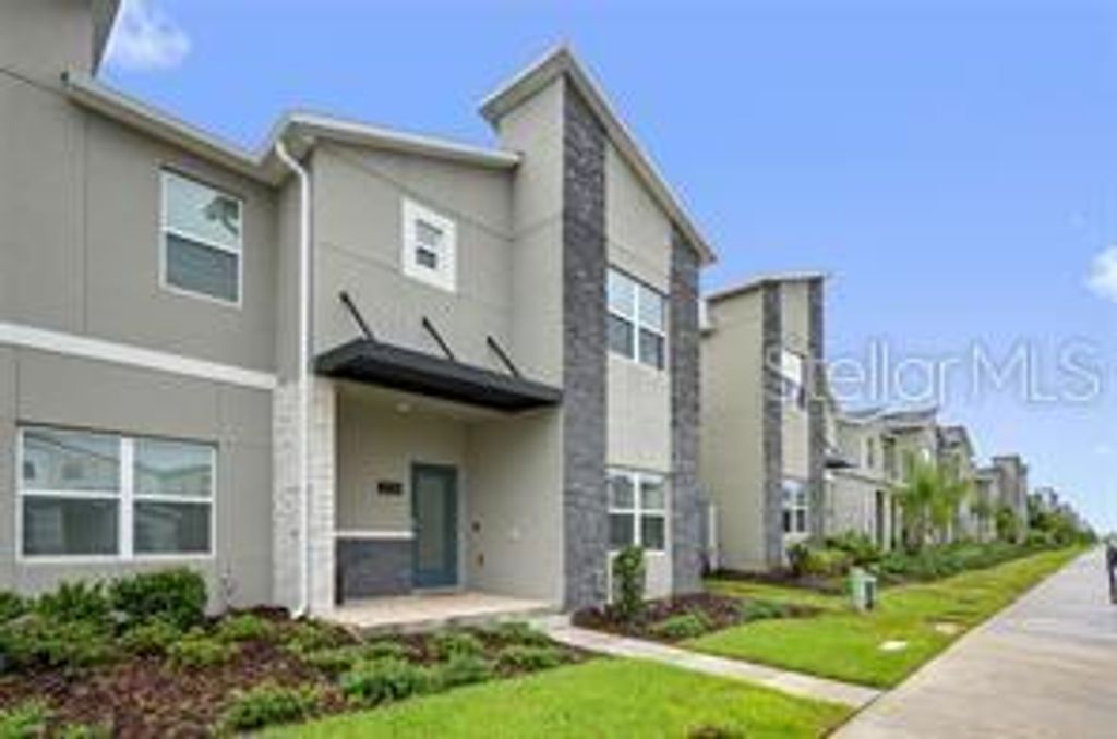 Photo of 1236 Challenge Drive, Davenport, FL 33896 (MLS # S5145945)