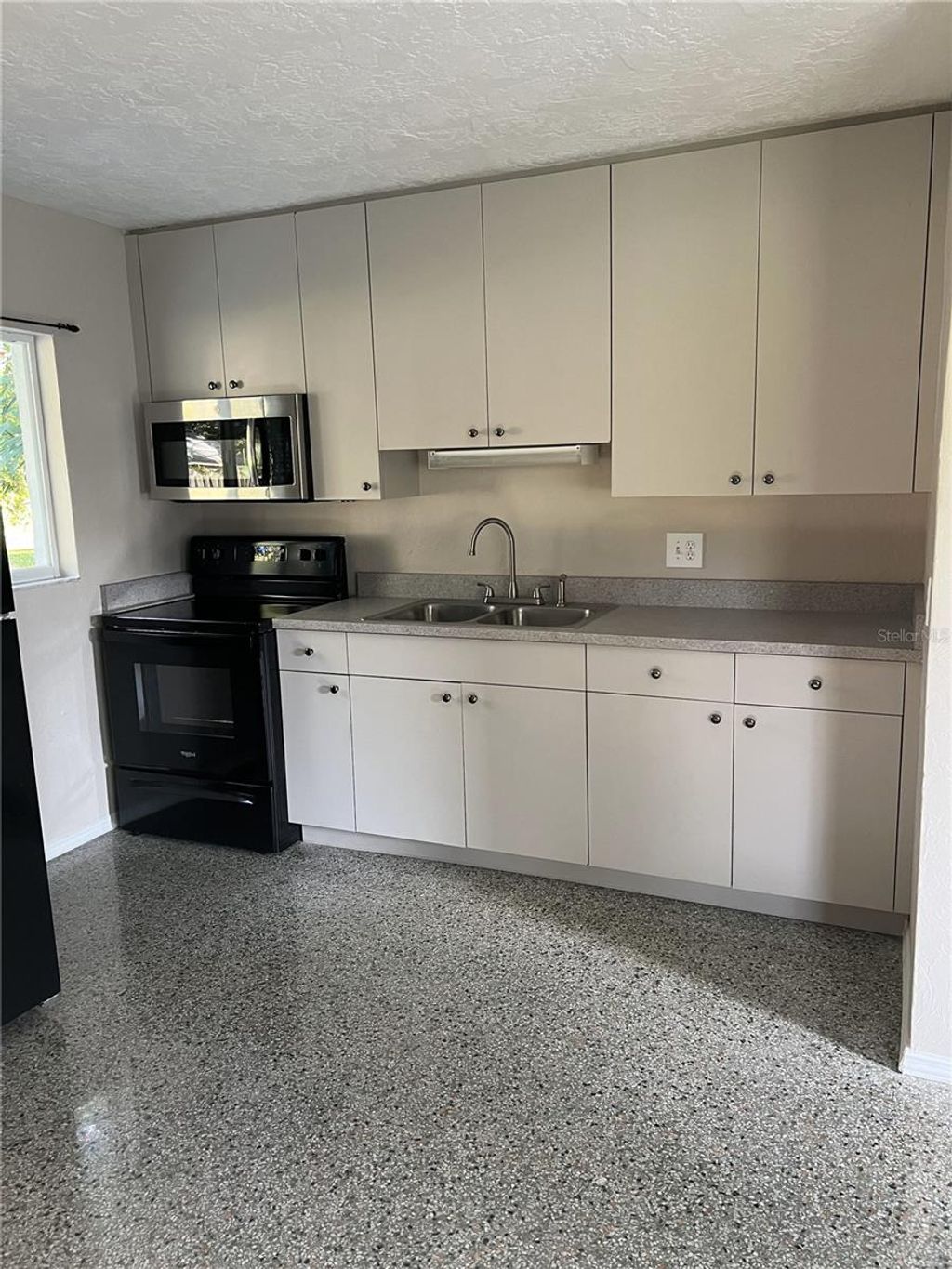 Photo of 514 Ponder Avenue, Sarasota, FL 34232 (MLS # A4674154)