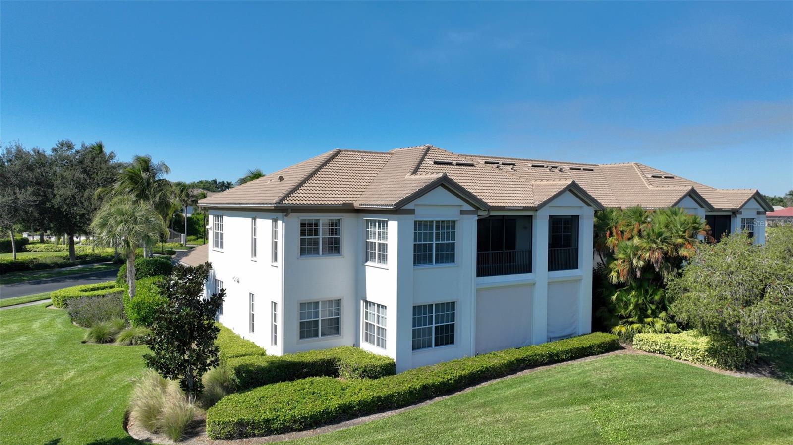 PLAYERS COVE AT LELY RESORT - Residential