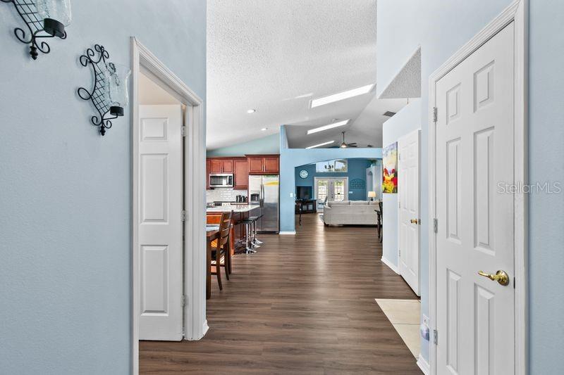 ORANGE TREE PH 04 LT 401 BEING IN 15-24-2 - Residential