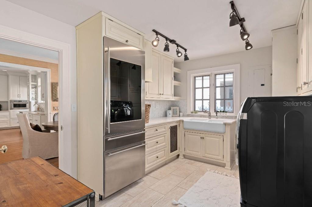 CORTLAND PARK - Residential