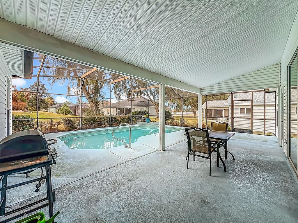 Photo of 3850 Plantation Boulevard, Leesburg, FL 34748 (MLS # G5108438)