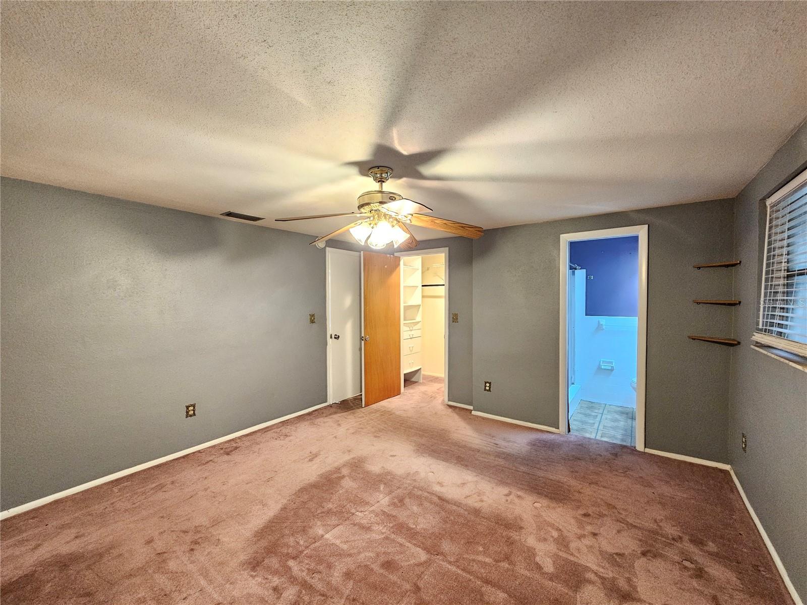 HOLIDAY GARDENS ESTATES - Residential Lease