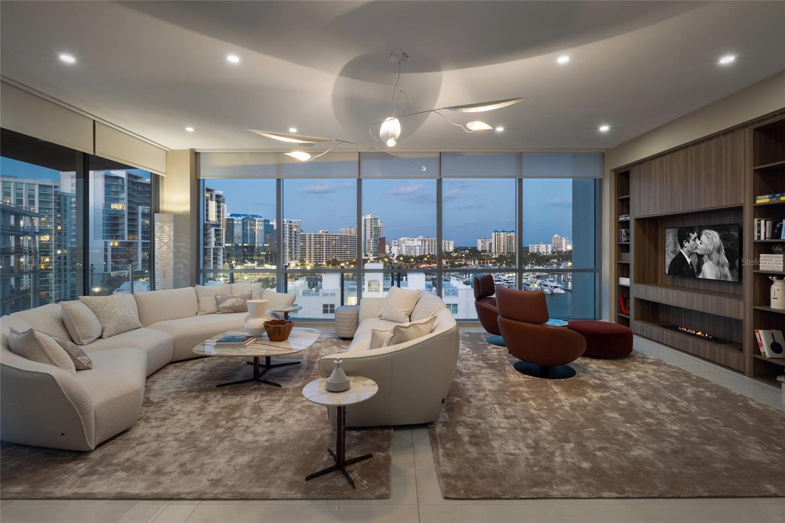 EVOLUTION - Residential Lease