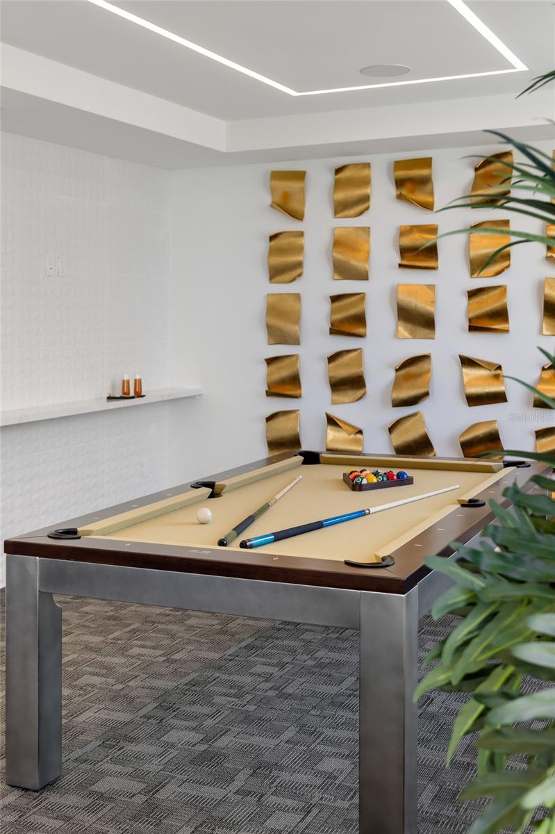 EVOLUTION - Residential Lease