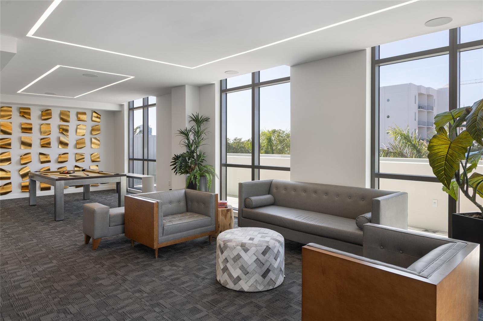 EVOLUTION - Residential Lease