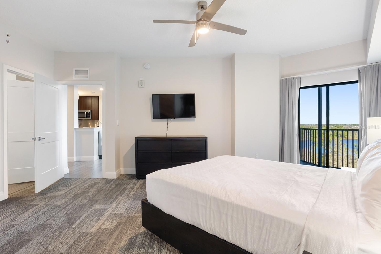 GROVE RESIDENCE & SPA HOTEL CONDO II - Residential