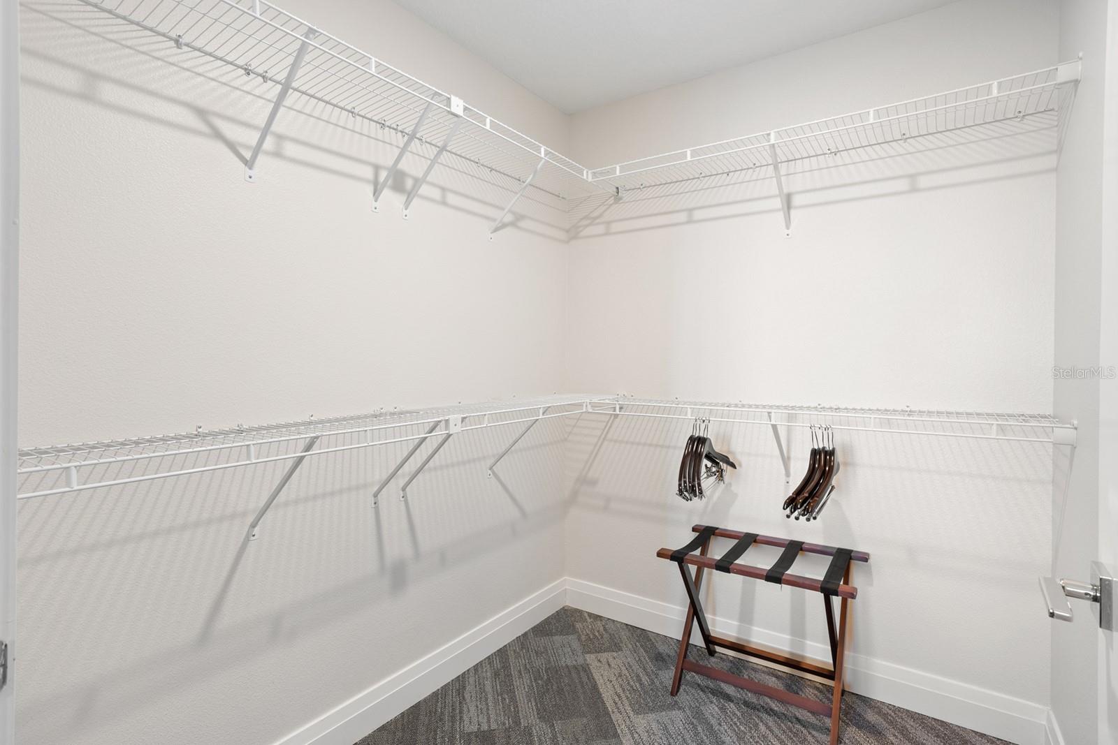 GROVE RESIDENCE & SPA HOTEL CONDO II - Residential