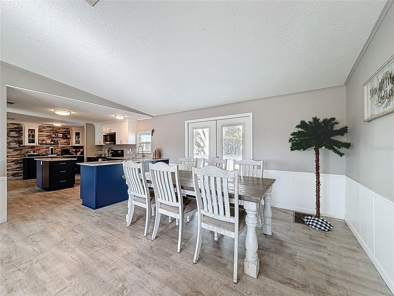 FLA DEV CO SUB - Residential