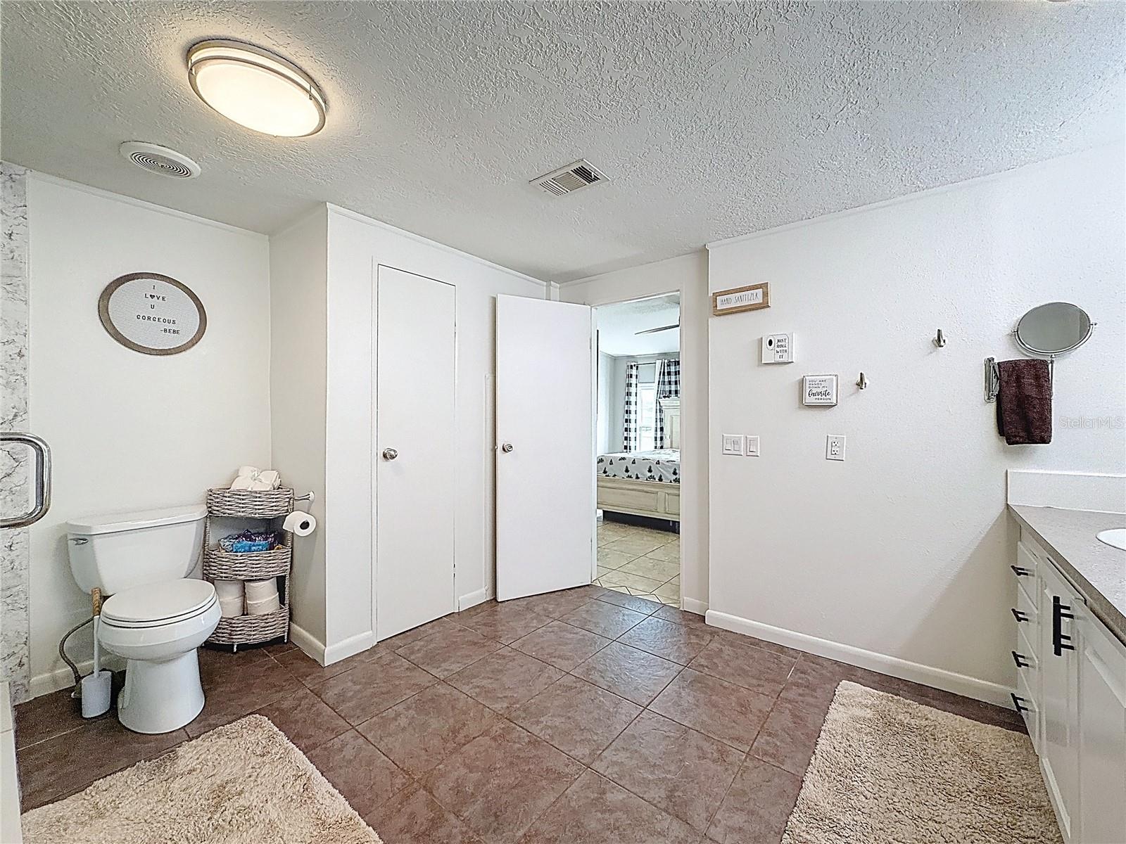 FLA DEV CO SUB - Residential