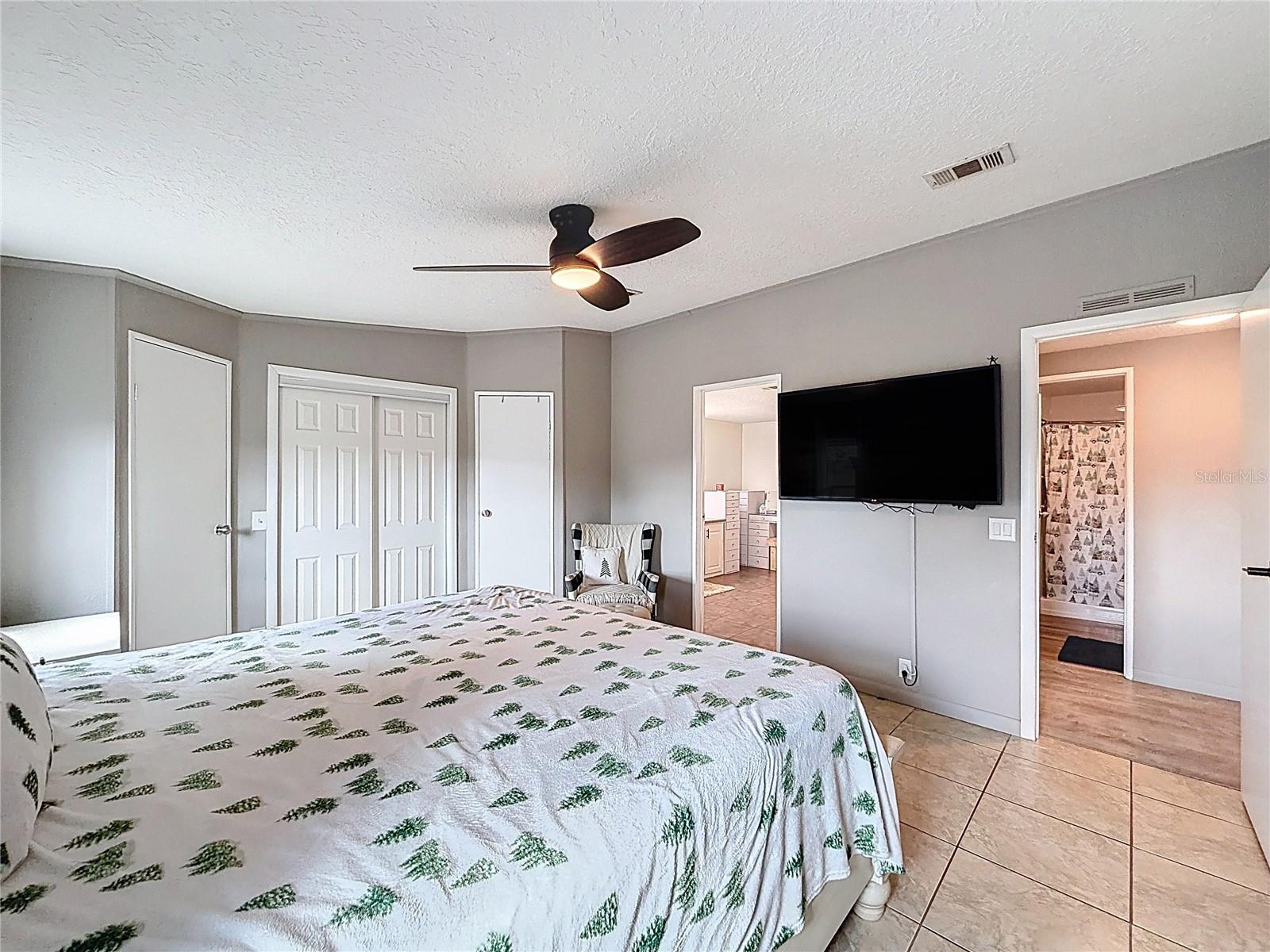 FLA DEV CO SUB - Residential