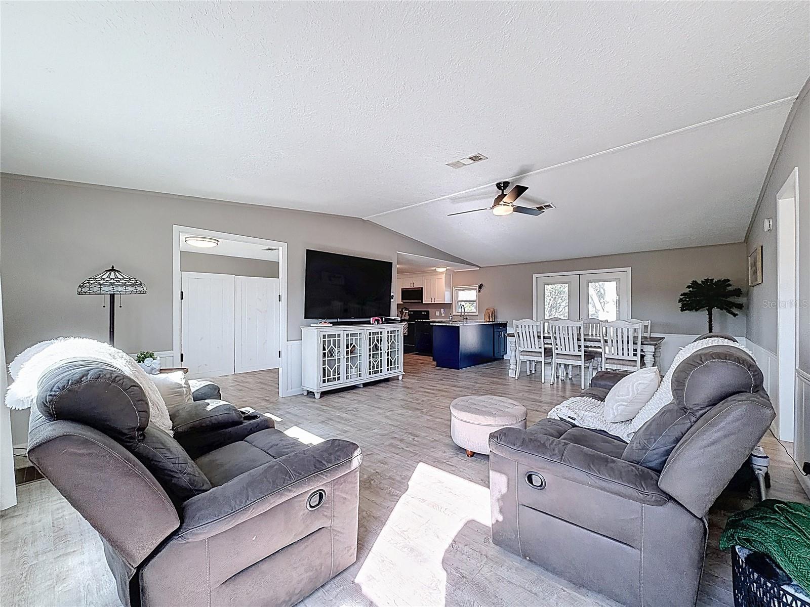 FLA DEV CO SUB - Residential