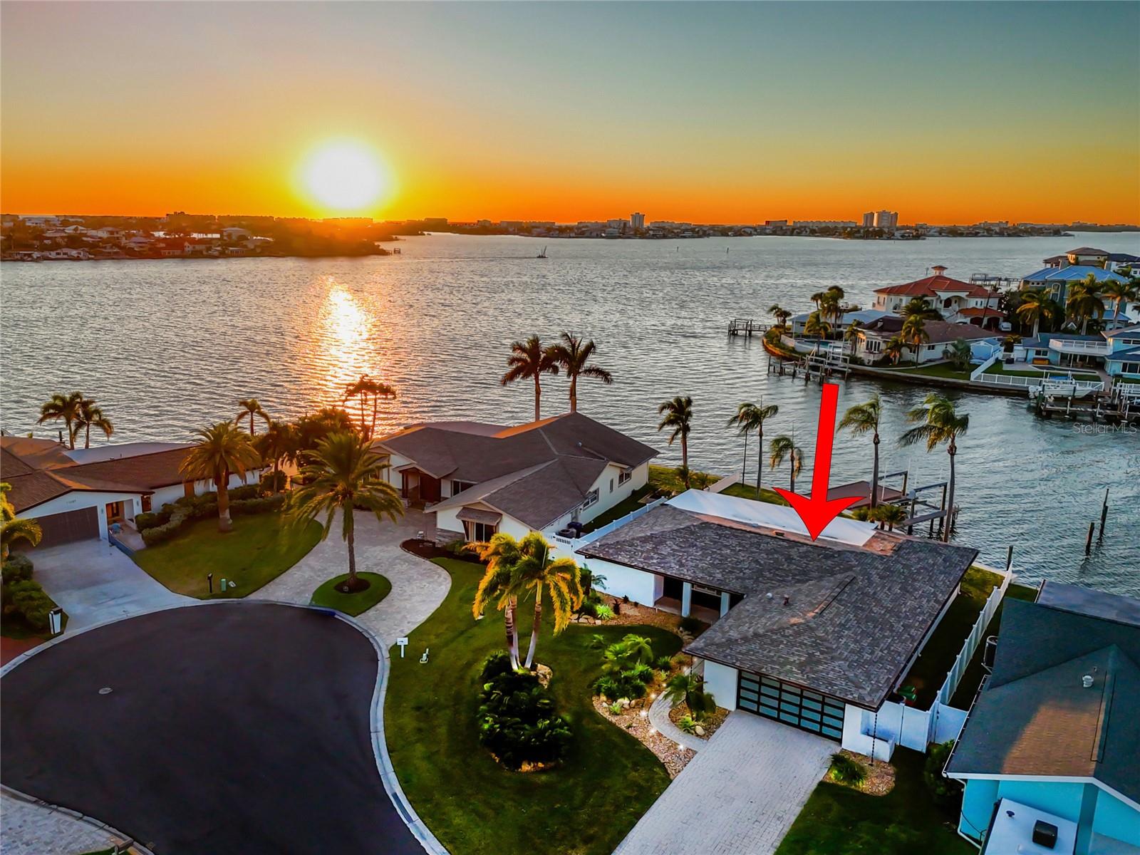 OAKHURST SHORES 5TH ADD - Residential