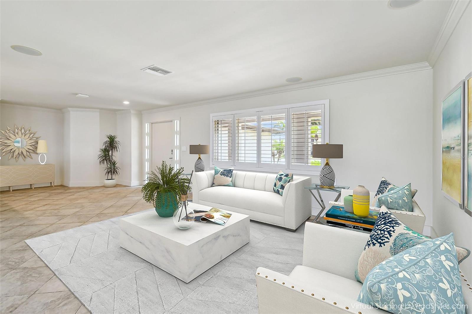 OAKHURST SHORES 5TH ADD - Residential