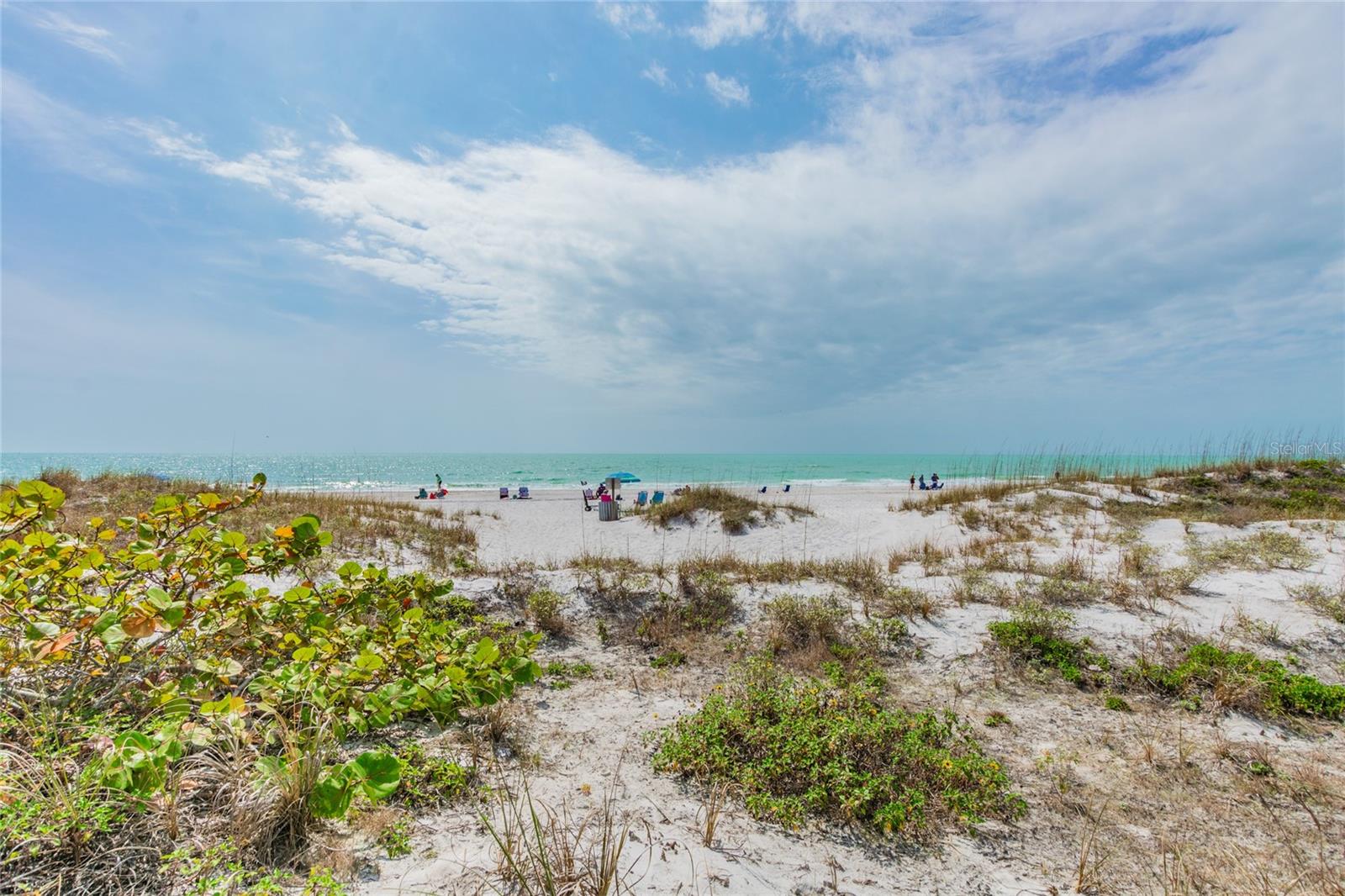 OAKHURST SHORES 5TH ADD - Residential