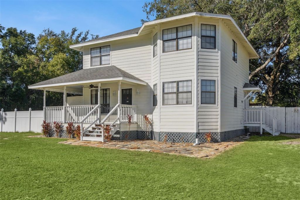 Photo of 9270 SE 157th Place, Summerfield, FL 34491 (MLS # G5103560)
