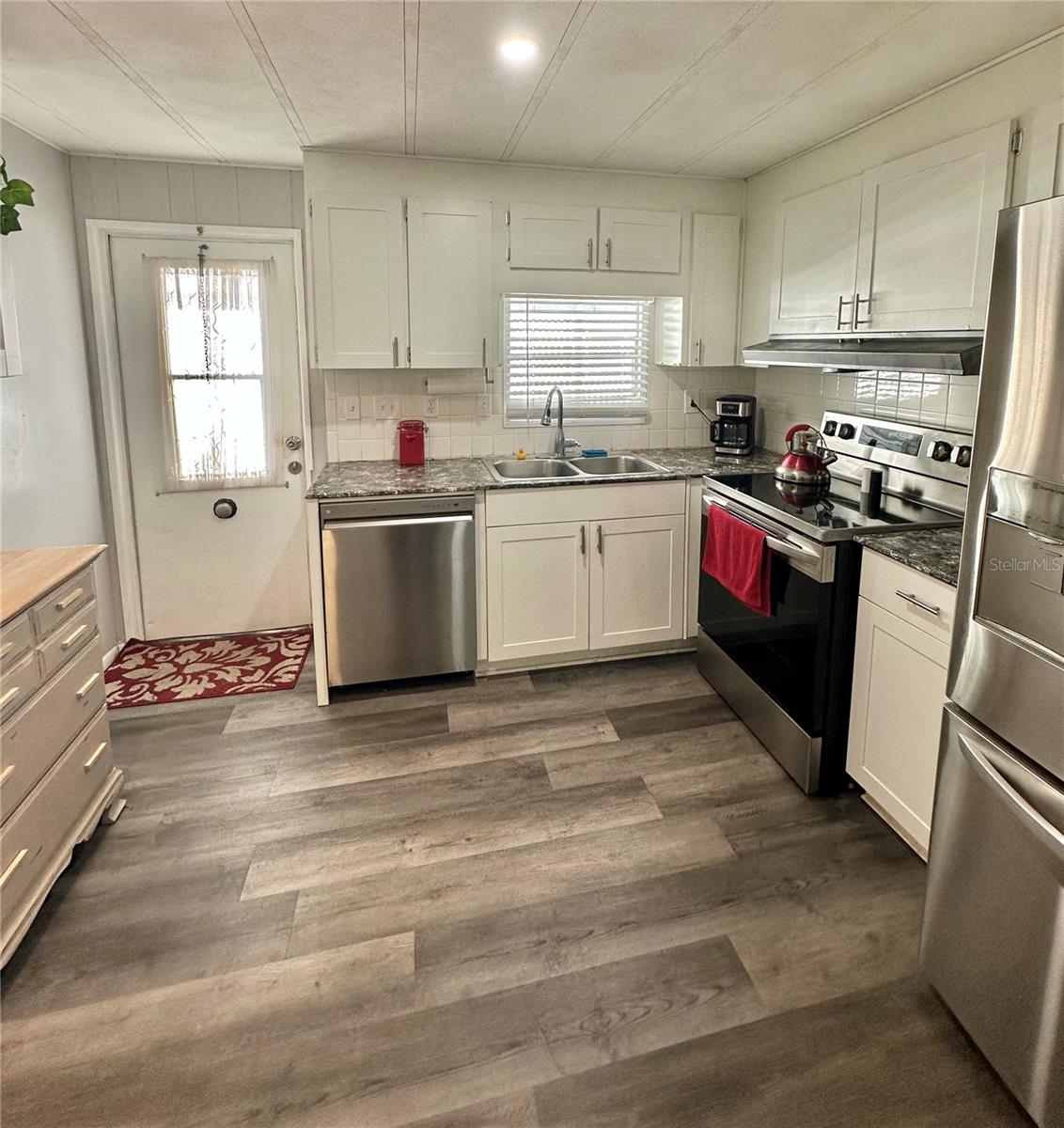 TERRA CEIA MANOR CO-OP - Residential