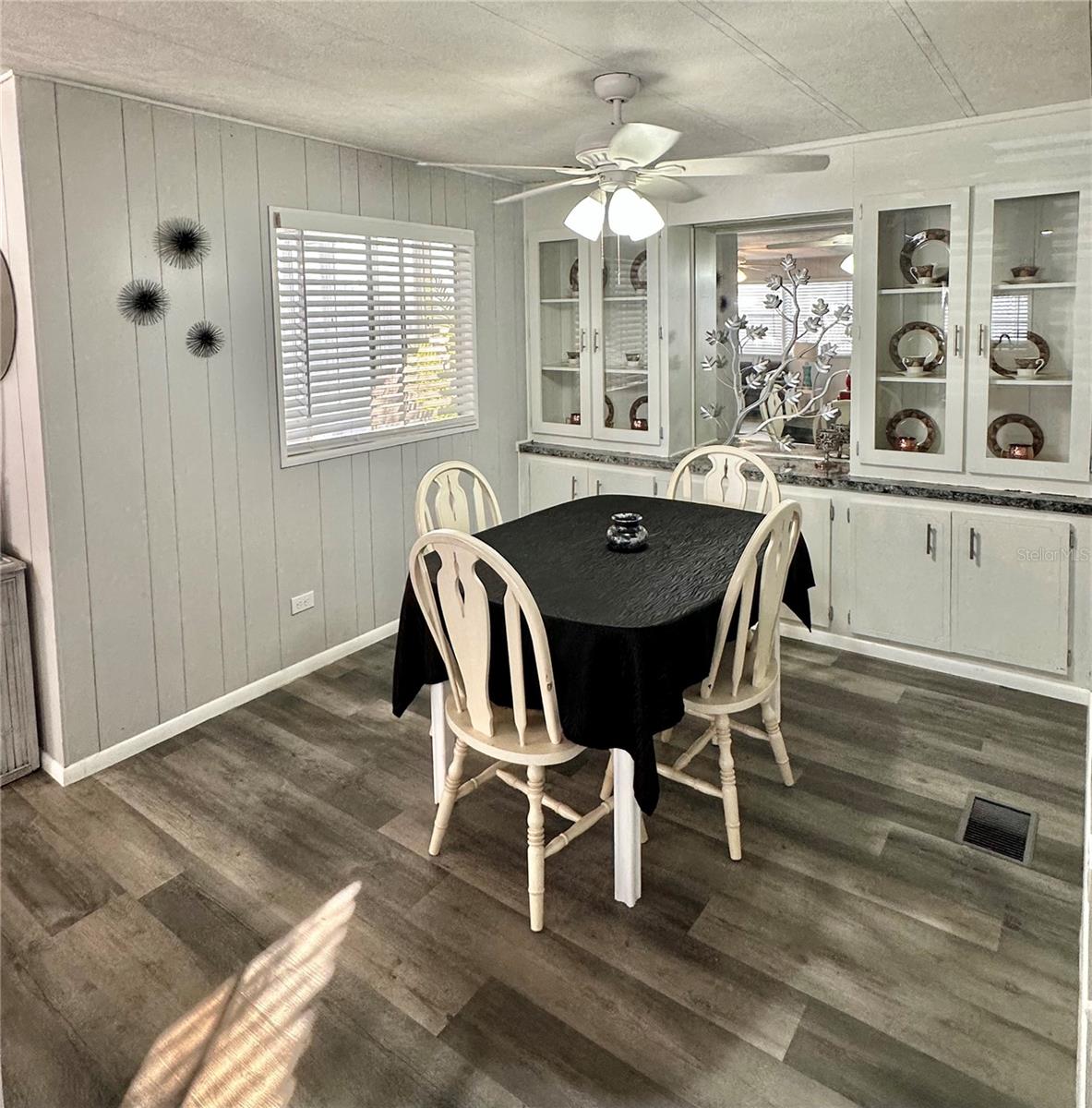 TERRA CEIA MANOR CO-OP - Residential