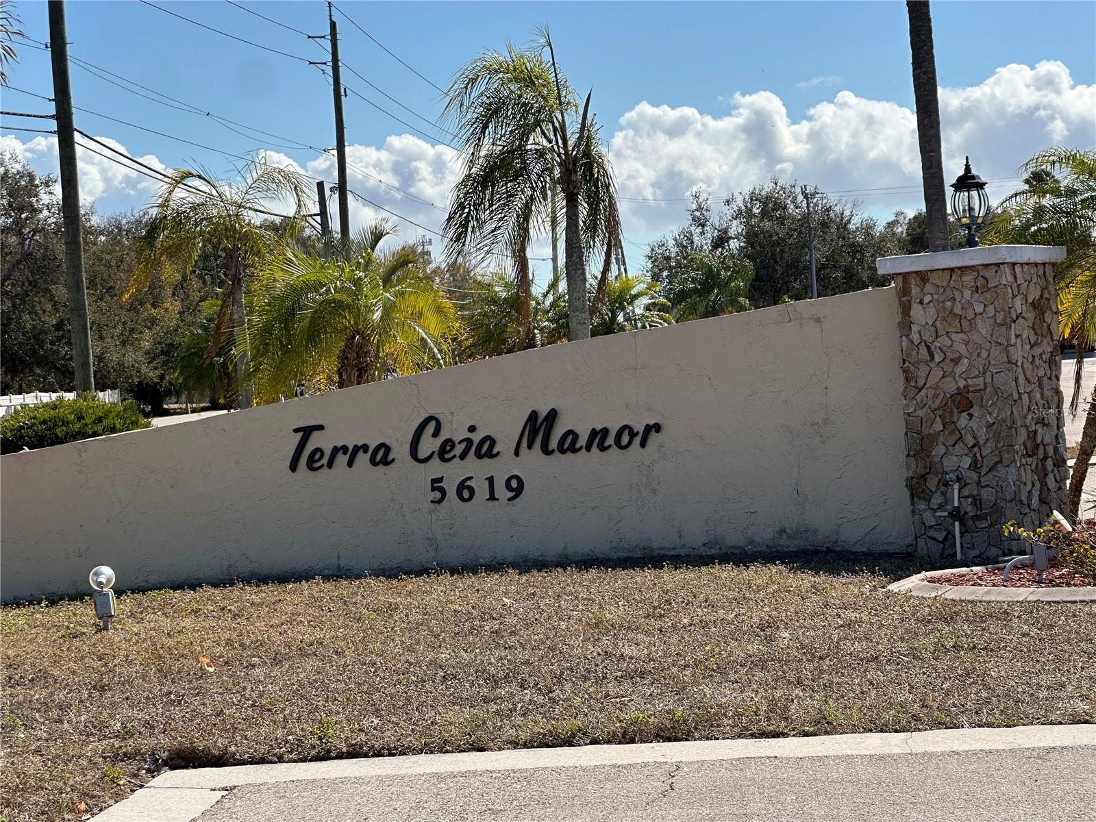 TERRA CEIA MANOR CO-OP - Residential