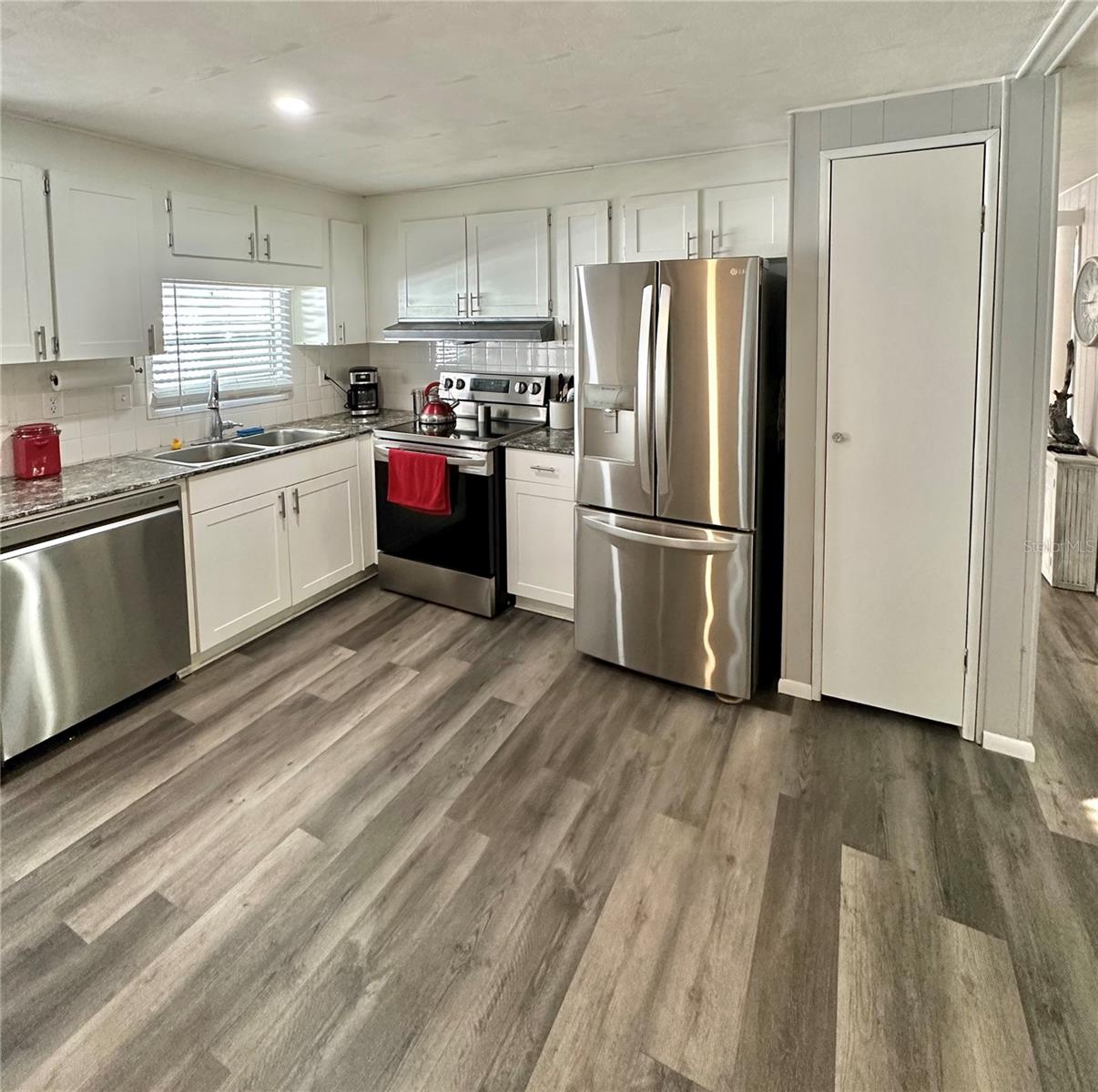 TERRA CEIA MANOR CO-OP - Residential