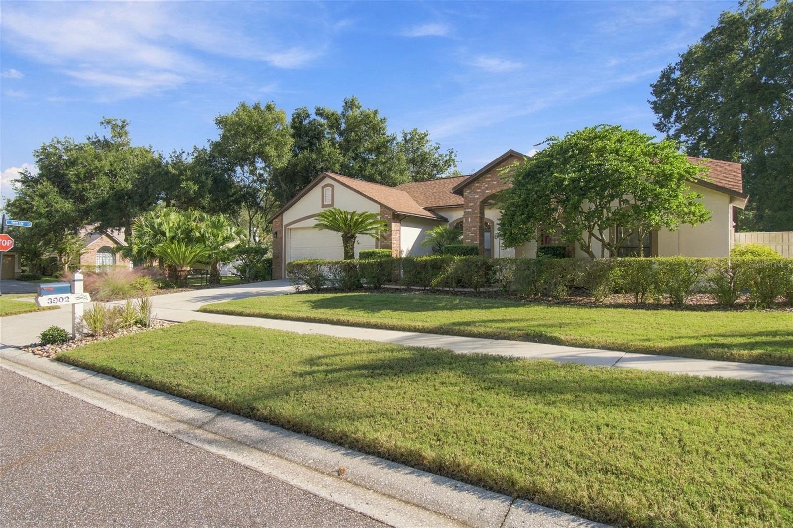 3902 CEDAR CAY CIRCLE