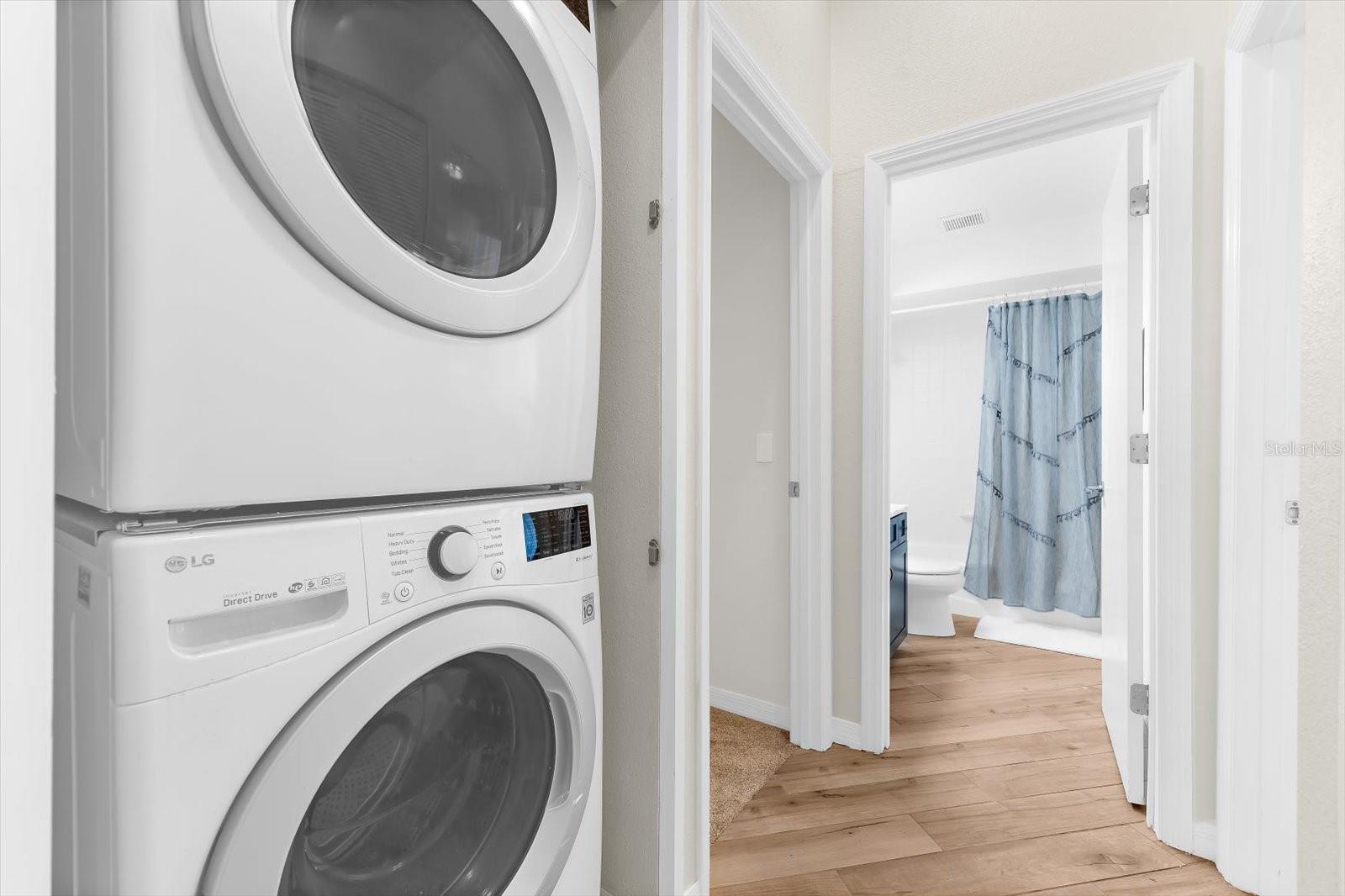 LIVE OAK LANDINGS PH 02 - Residential