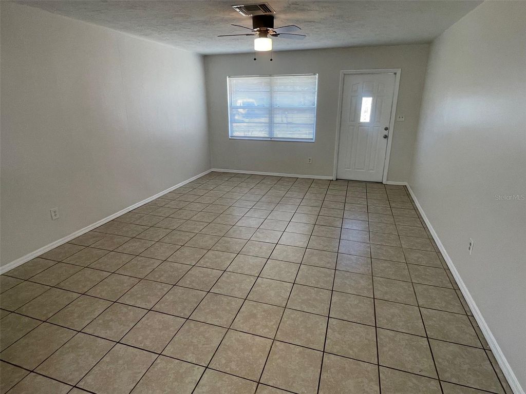 Photo of 6411 26th Street W, Bradenton, FL 34207 (MLS # TB8376492)