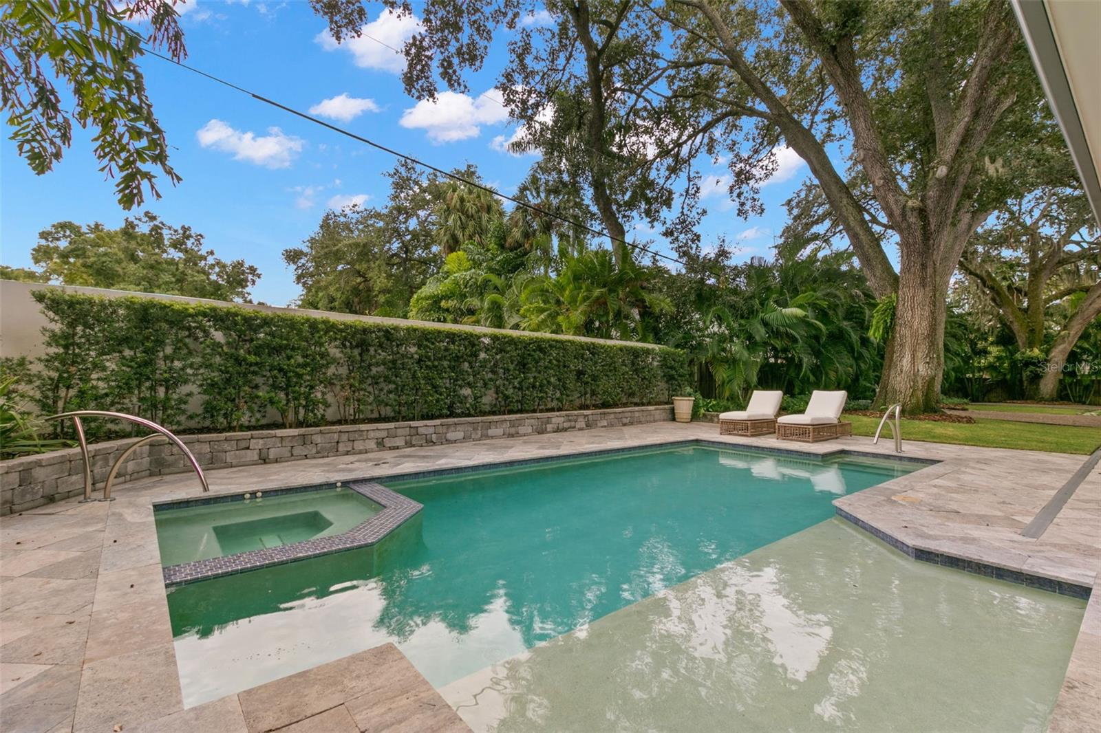 BEACH PARK - Residential