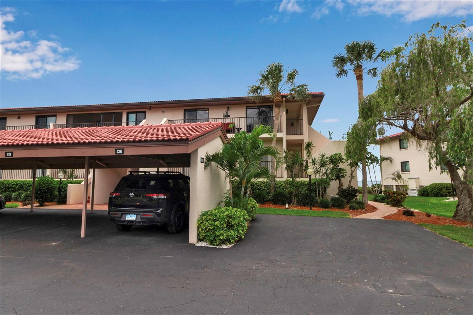 BAYSIDE TERRACES AT WILD OAK BAY III-V - Residential