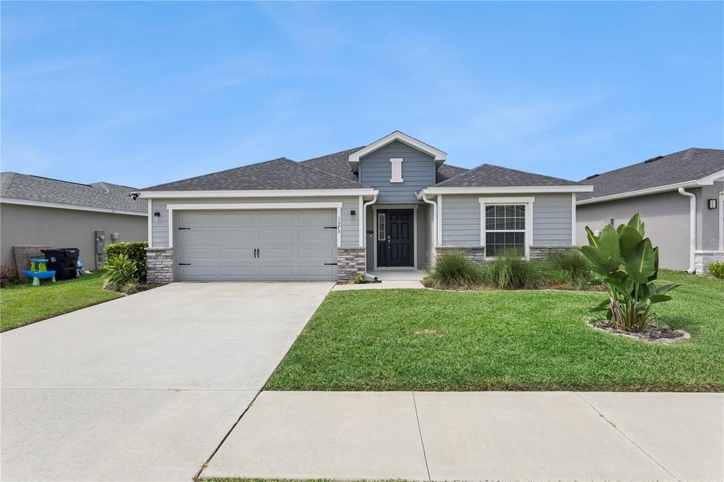 Photo of 1373 Mezzavalle Way, Auburndale, FL 33823 (MLS # G5118375)