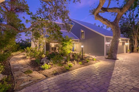 A home in SARASOTA