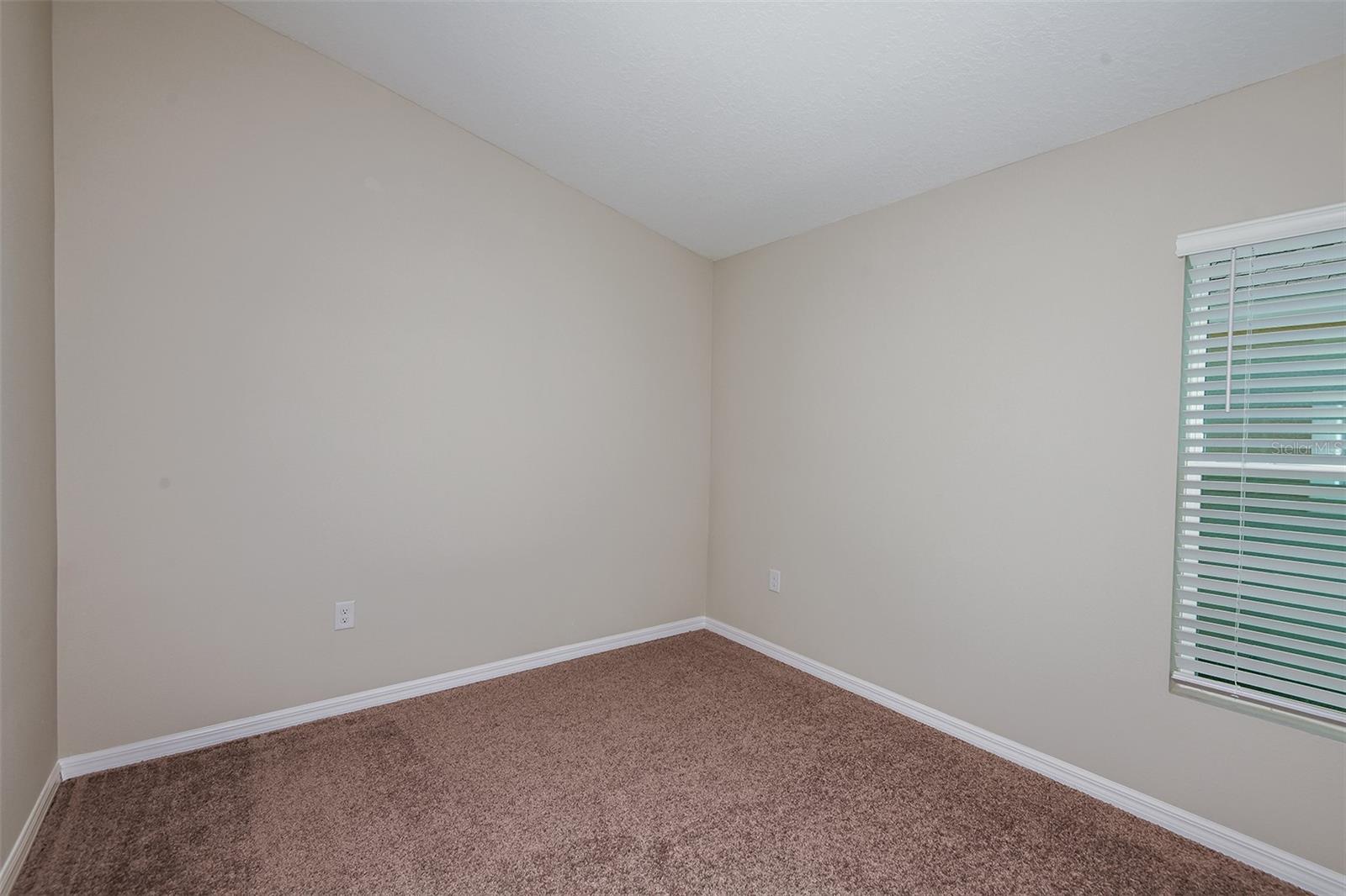 PASADENA WOODS - Residential