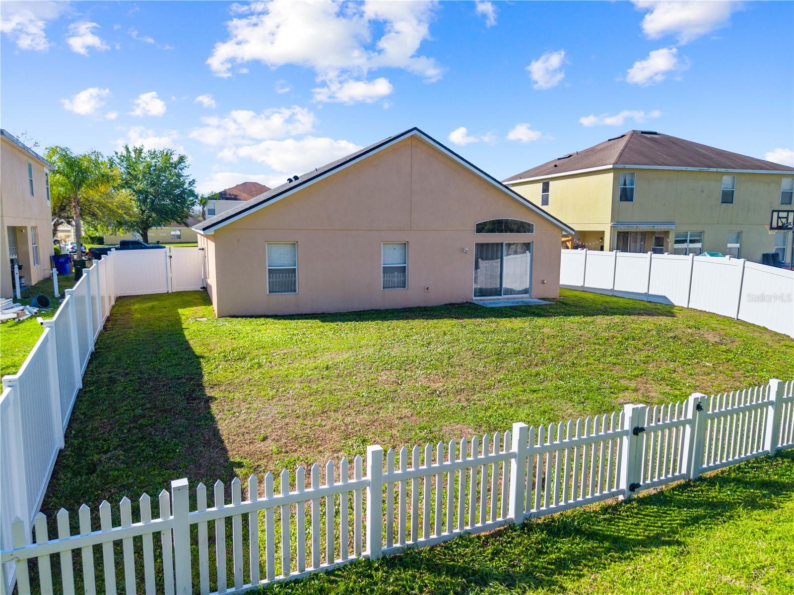 BRISTOL COVE AT DEER CREEK PH 1 - Residential