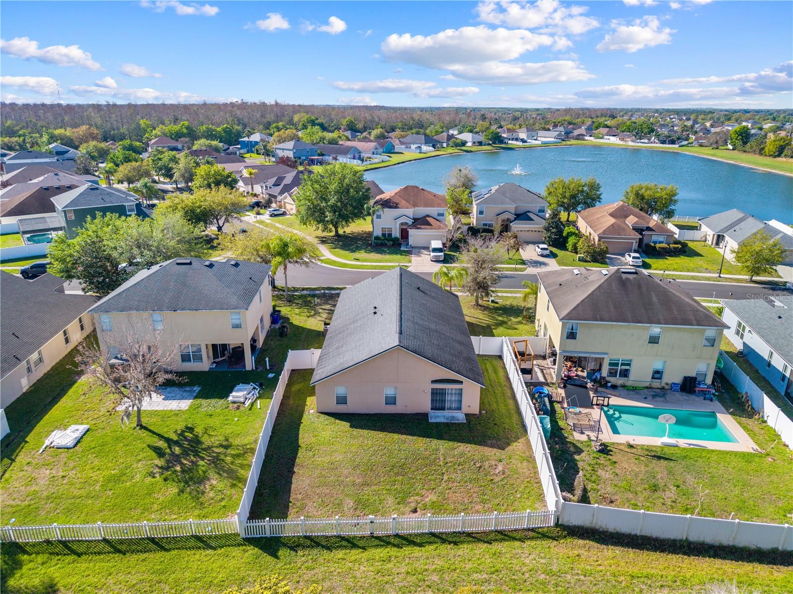 BRISTOL COVE AT DEER CREEK PH 1 - Residential