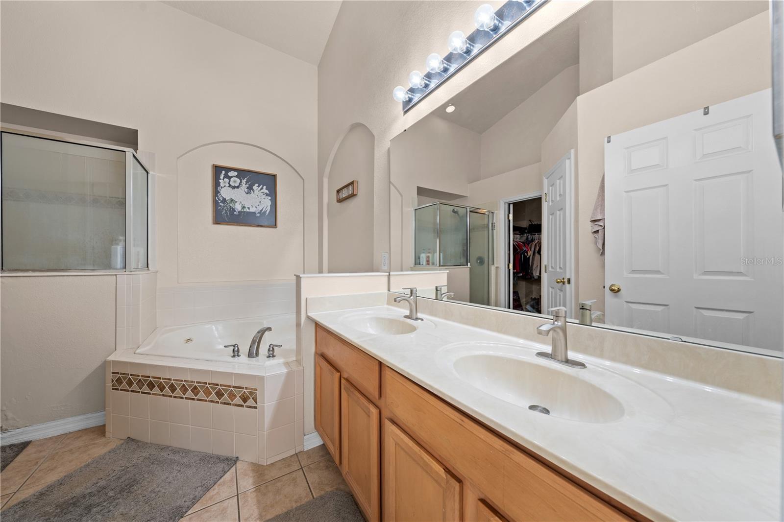 BRISTOL COVE AT DEER CREEK PH 1 - Residential