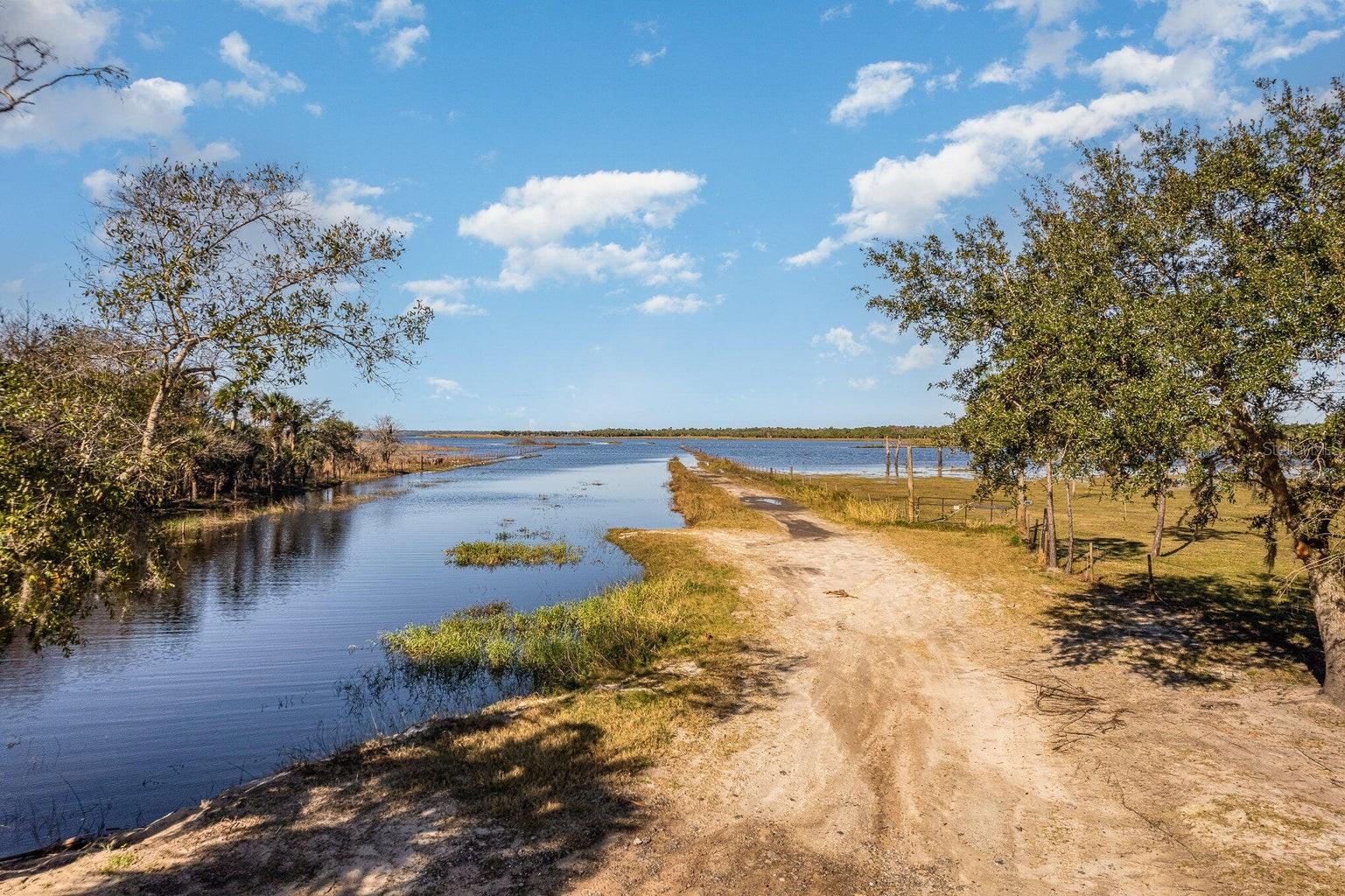 LAKE HARNEY WOODS PH 1 - Land