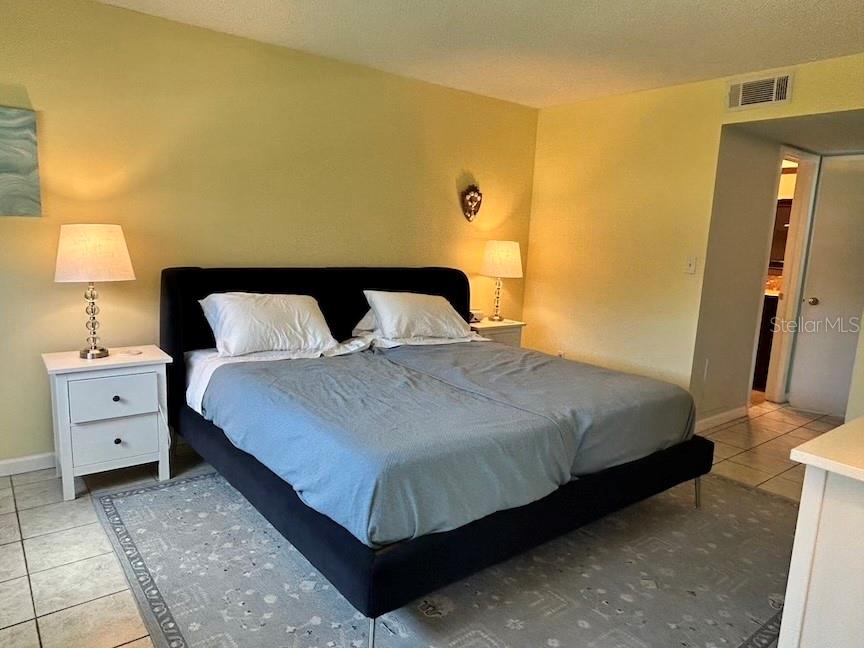 WINSTON PARK NORTHEAST - Residential Lease