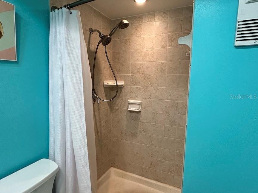 WINSTON PARK NORTHEAST - Residential Lease