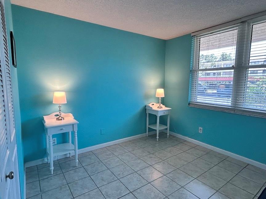 WINSTON PARK NORTHEAST - Residential Lease