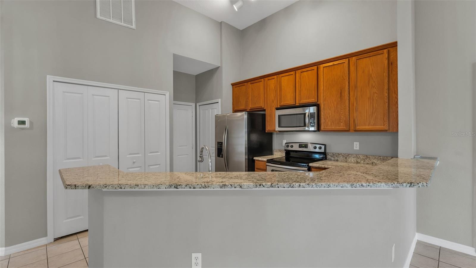 VILLAGE AT LAKE HIGHLAND PH 02 - Residential