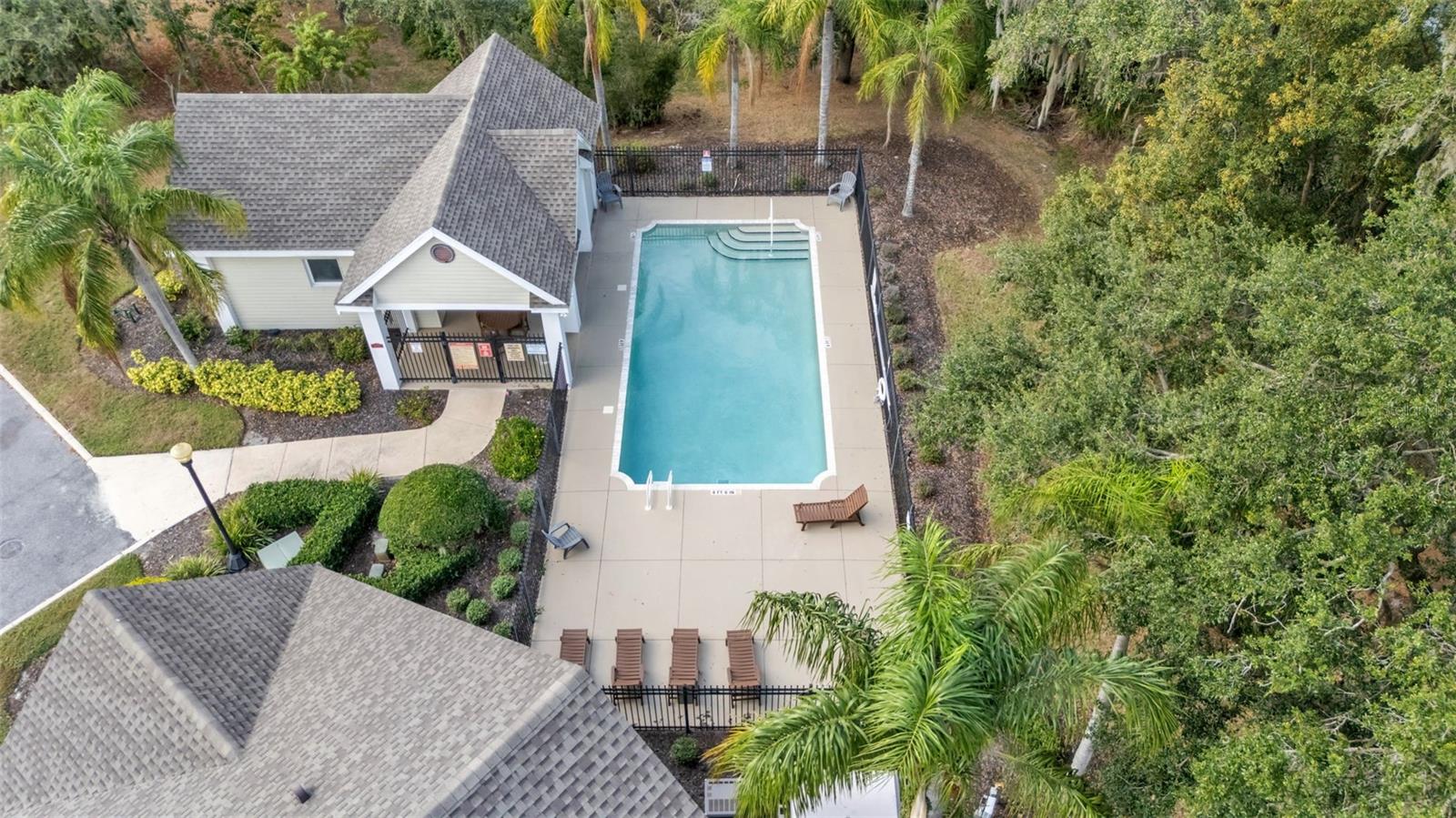 VILLAGE AT LAKE HIGHLAND PH 02 - Residential