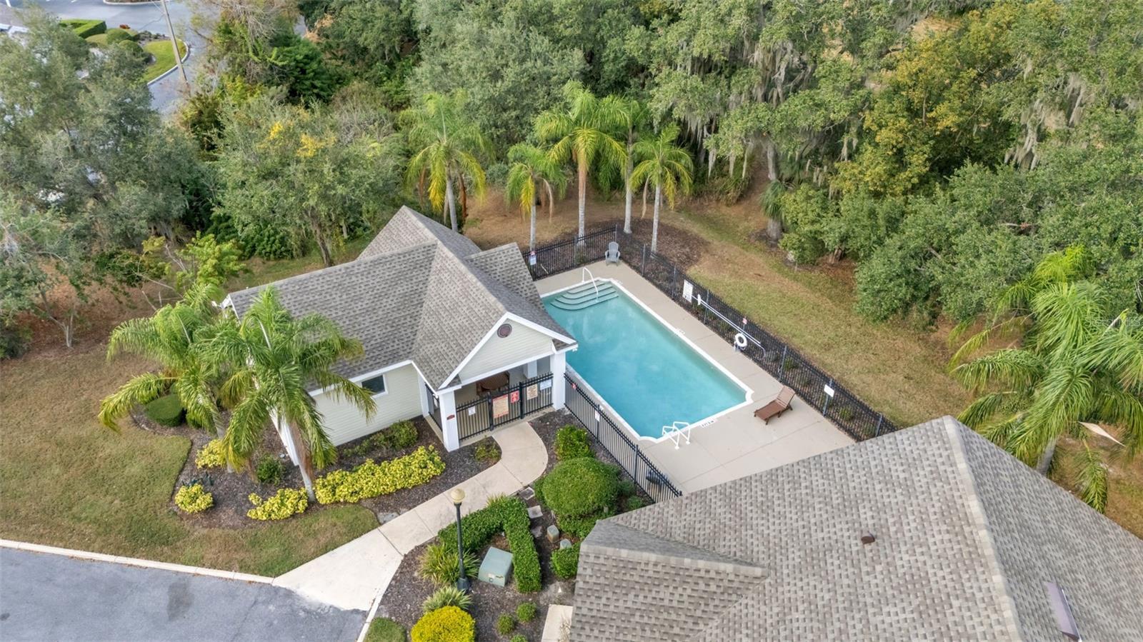 VILLAGE AT LAKE HIGHLAND PH 02 - Residential