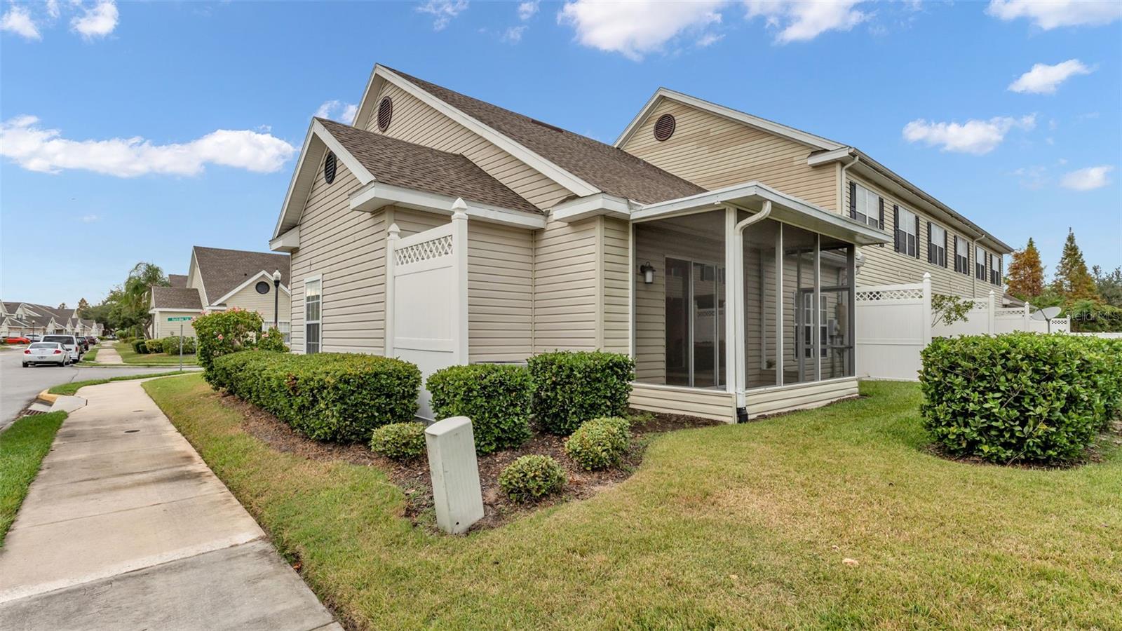 VILLAGE AT LAKE HIGHLAND PH 02 - Residential