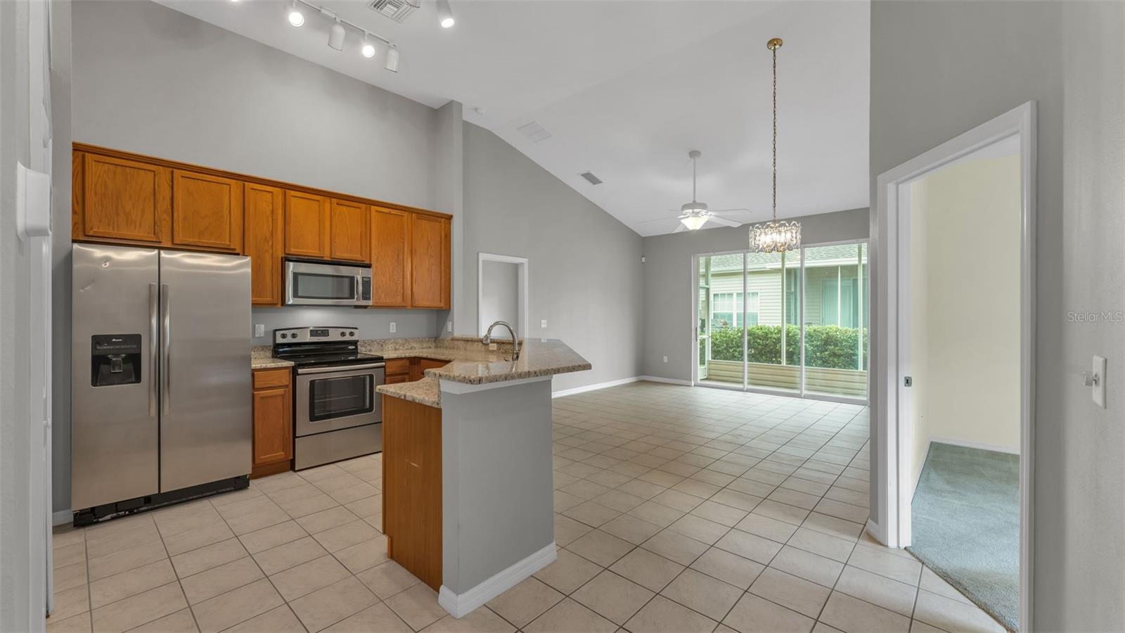 VILLAGE AT LAKE HIGHLAND PH 02 - Residential