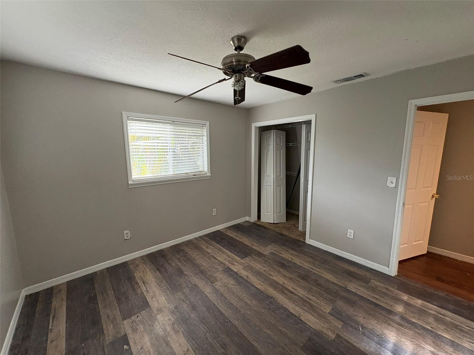 RIVERVIEW - Residential