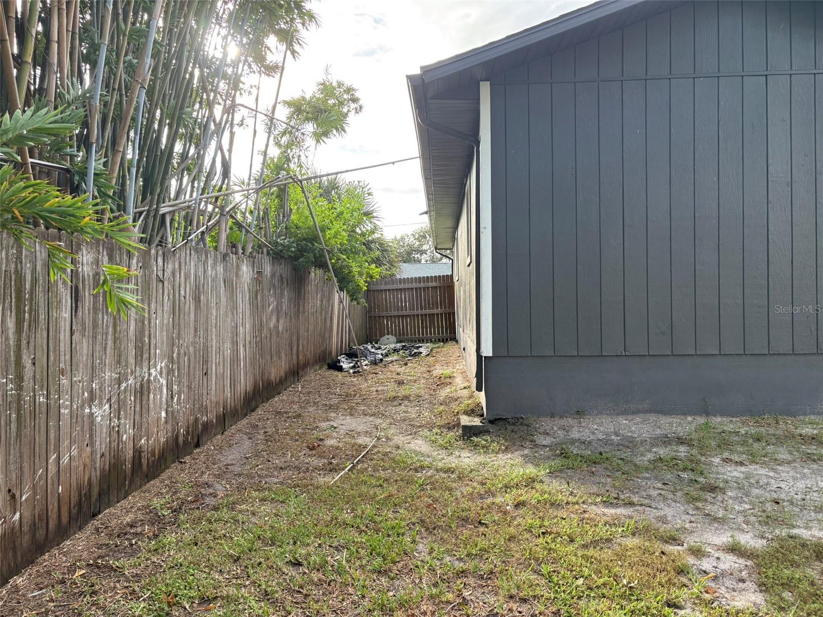 RIVERVIEW - Residential