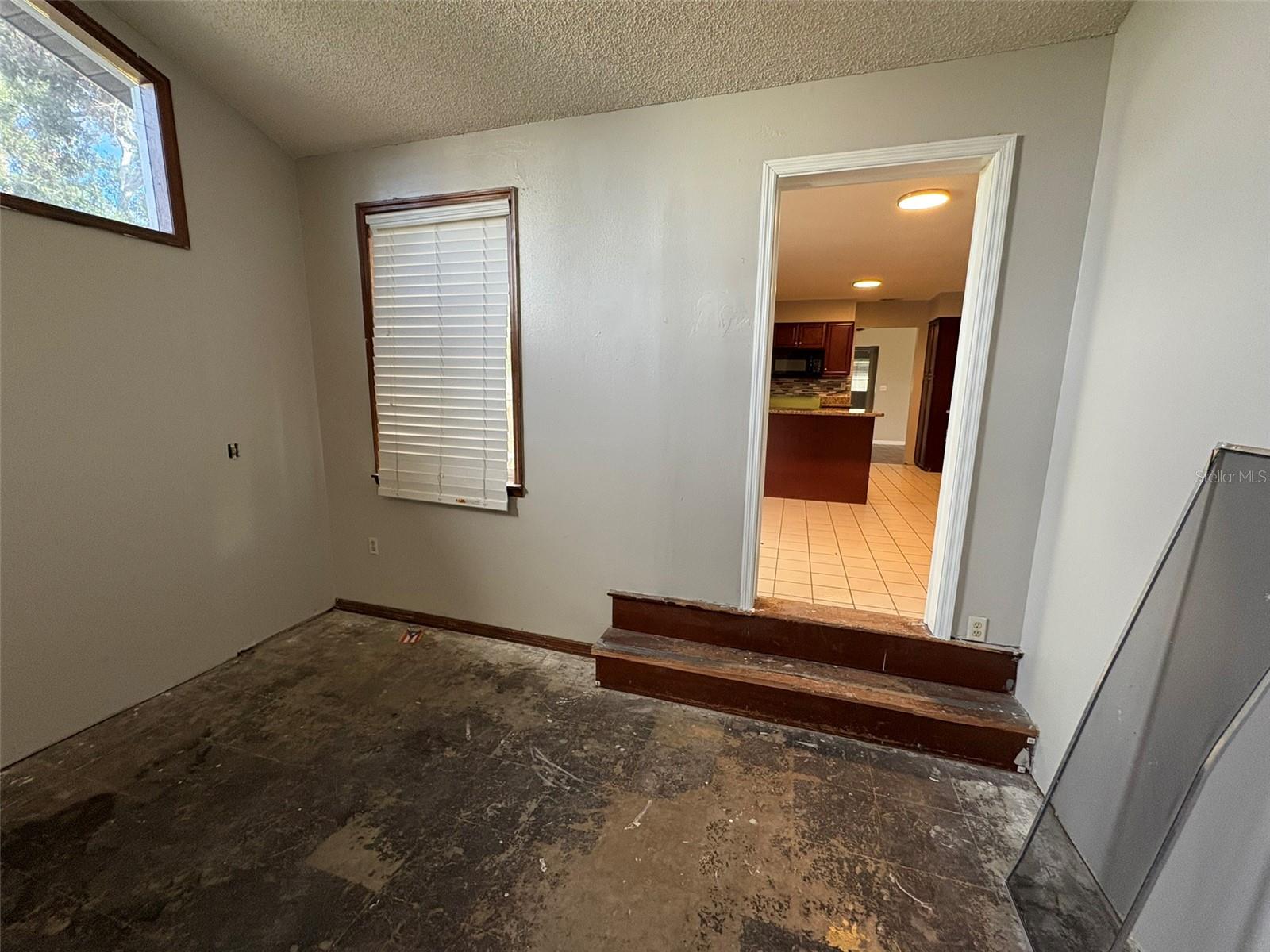 RIVERVIEW - Residential