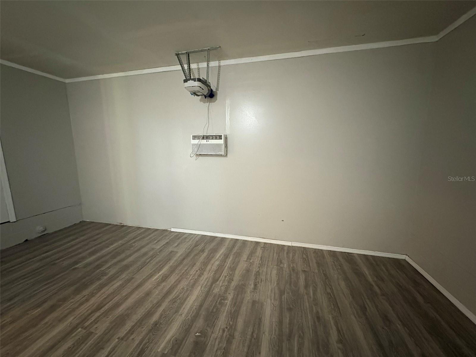 RIVERVIEW - Residential